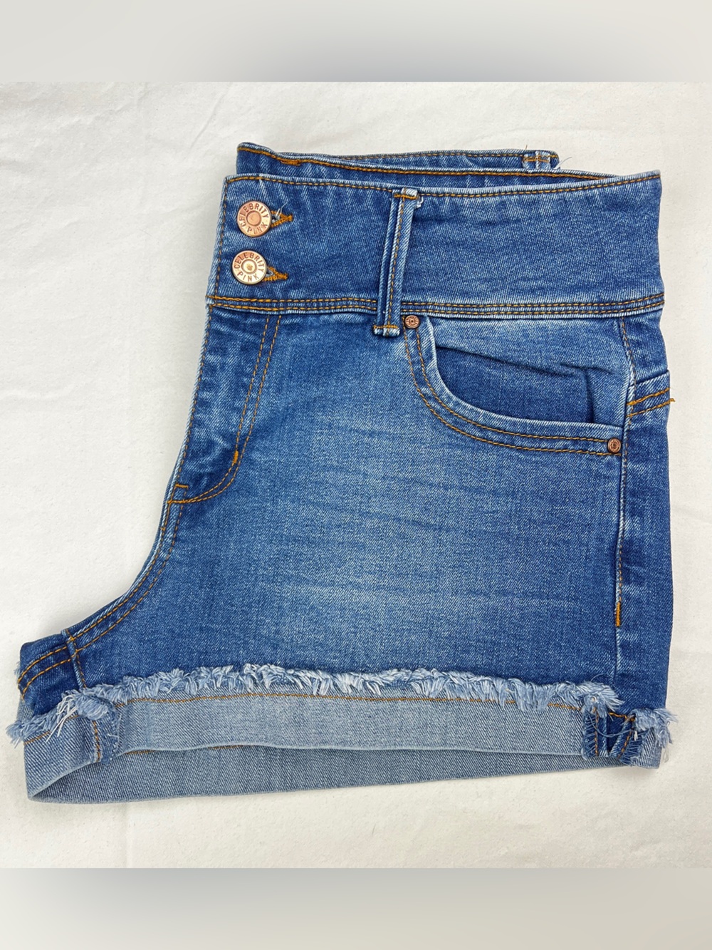 Celebrity Pink Women’s Size 9/29 Frayed Cuffed Denim Jean Booty Shorts 30waist